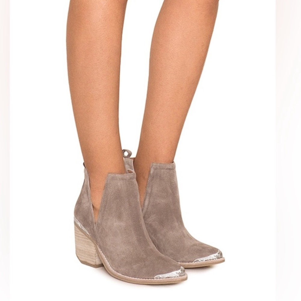 Jeffrey Campbell Cromwell Suede Western Booties - Picture 3 of 14